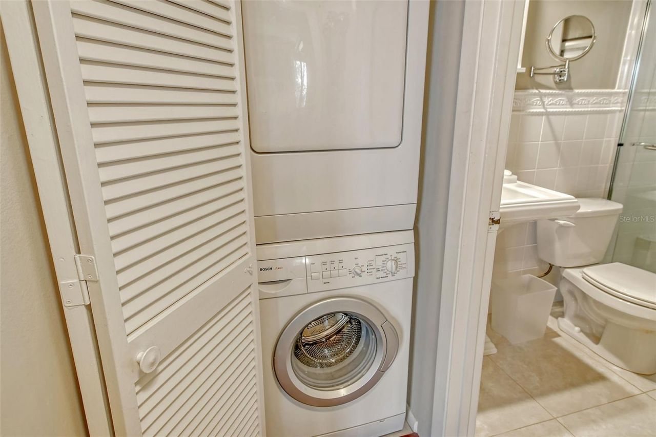 1720 Glenhouse Drive, Unit GL430, Sarasota, FL 34231 Photo