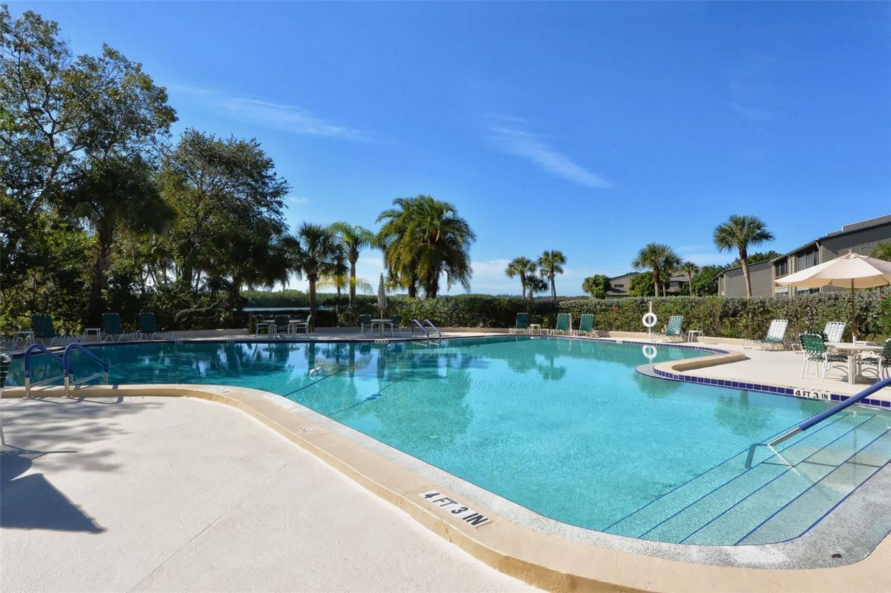 1720 Glenhouse Drive, Unit GL430, Sarasota, FL 34231 Photo
