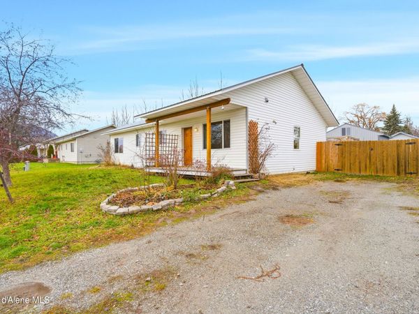 71 Schissler Ln, Kootenai, ID 83840