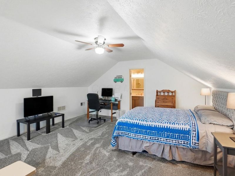 5766 Willow Lake Drive, Grove City, OH 43123 Photo 38