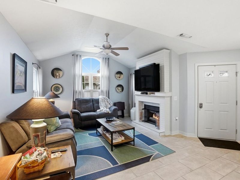 5766 Willow Lake Drive, Grove City, OH 43123 Photo 5