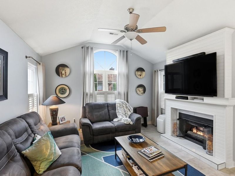 5766 Willow Lake Drive, Grove City, OH 43123 Photo 6