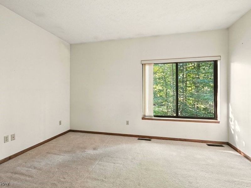 2180 Stone Creek Trail, Cuyahoga Falls, OH 44223 Photo 11