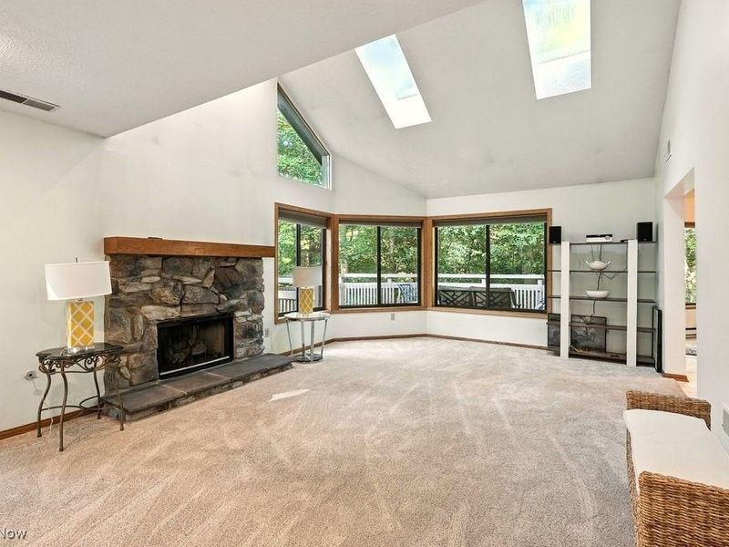 2180 Stone Creek Trail, Cuyahoga Falls, OH 44223 Photo 16