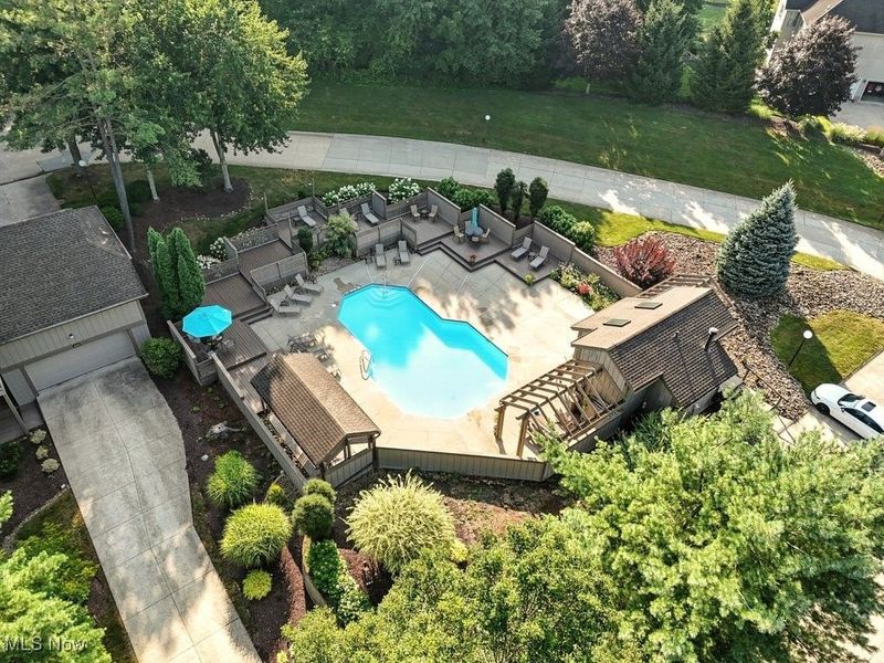 2180 Stone Creek Trail, Cuyahoga Falls, OH 44223 Photo 8