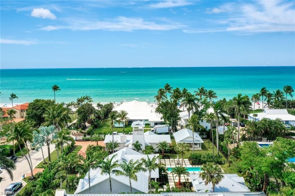 47 8th Ave S, Naples, FL 34102 Photo