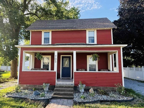 705 E 2nd Street, Reynolds, IN 47980