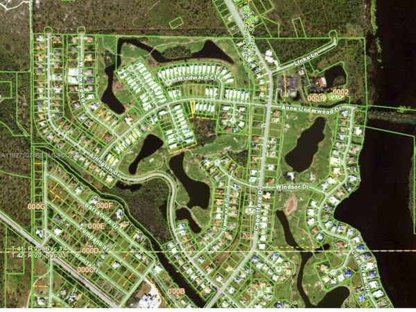 211 Westwind Dr, Port Charlotte, FL 33946