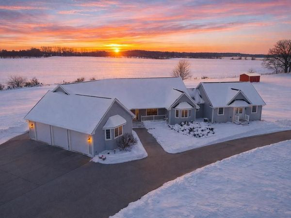 11365 US Highway 14 N, Brooklyn, WI 53521