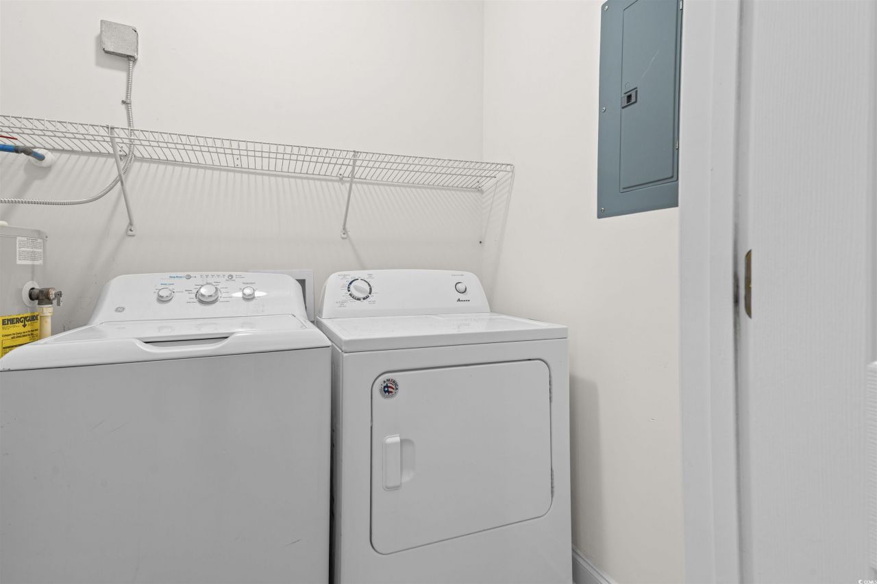 2025 Silvercrest Dr. Photo 31