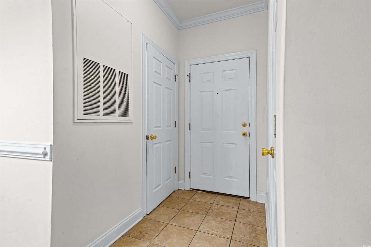 2025 Silvercrest Dr. Photo 7