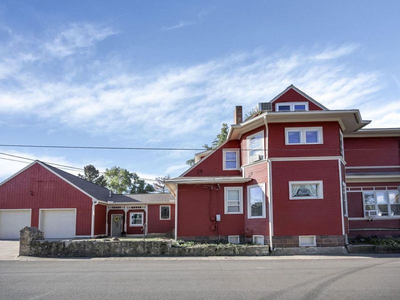 118 N Oak Avenue, Baltimore, OH 43105 Photo 3