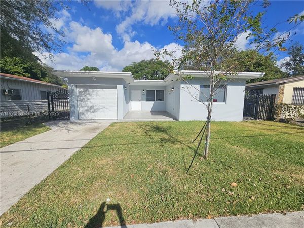 1361 NW 29th Ter, Miami, FL 33142