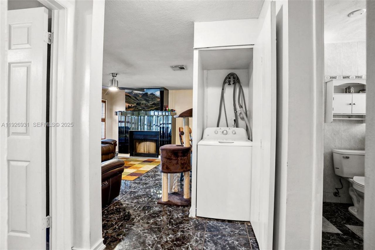 3010 NE 10th Ter, Pompano Beach, FL 33064 Photo