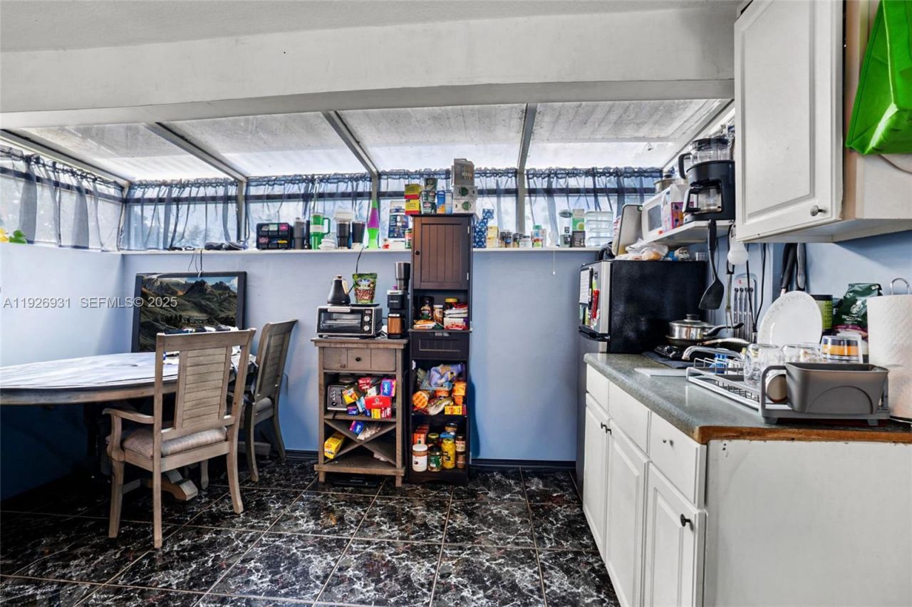 3010 NE 10th Ter, Pompano Beach, FL 33064 Photo