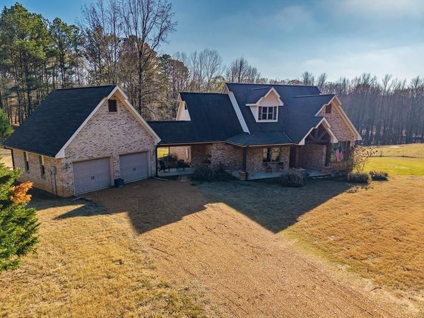 34 County Road 93, Water Valley, MS 38965