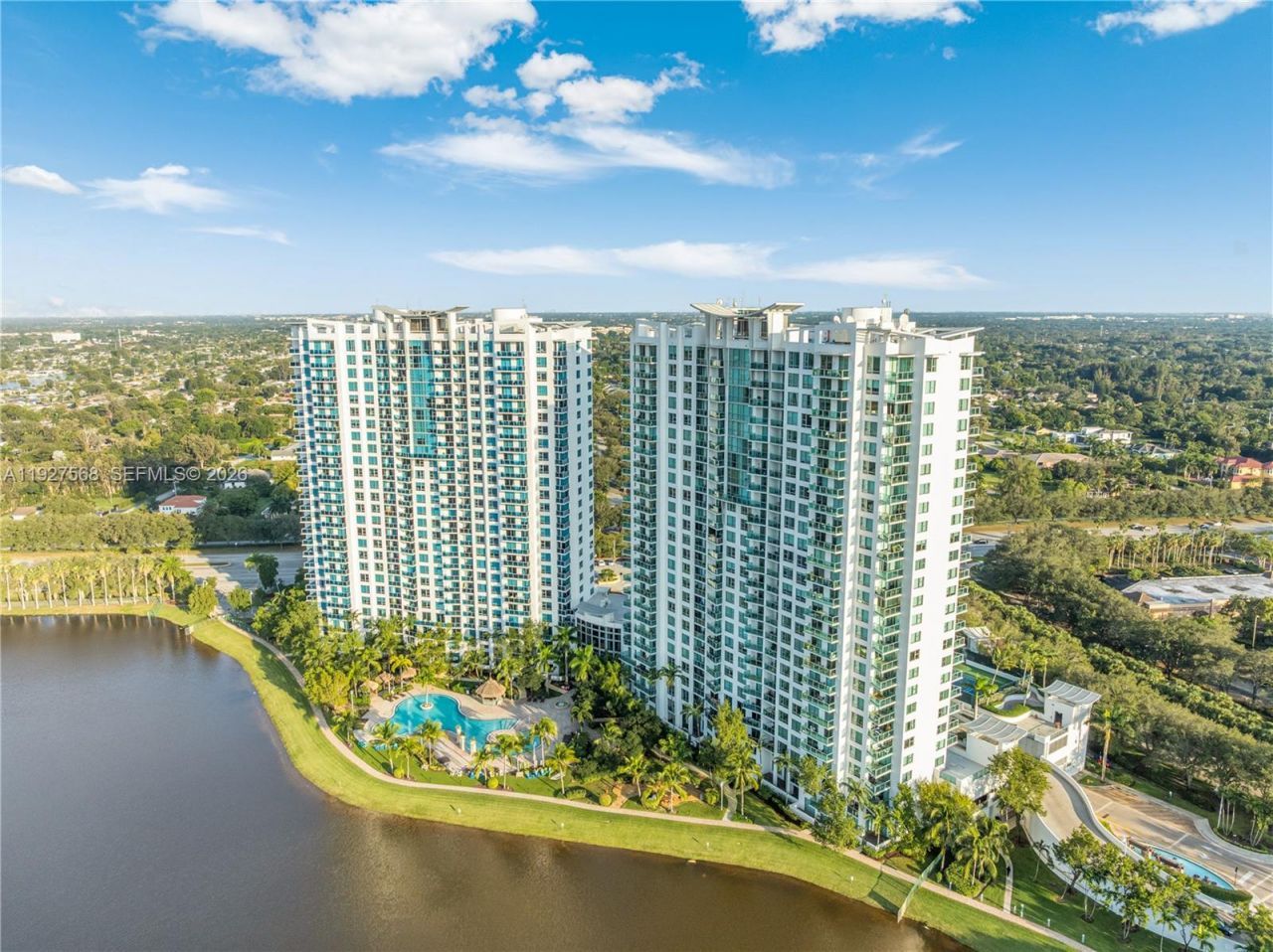 2641 N Flamingo Rd, Unit 1703N, Sunrise, FL 33323 Photo