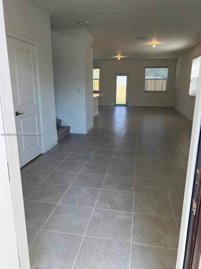 2281 NW 131st Cir, Miami, FL 33167 Photo