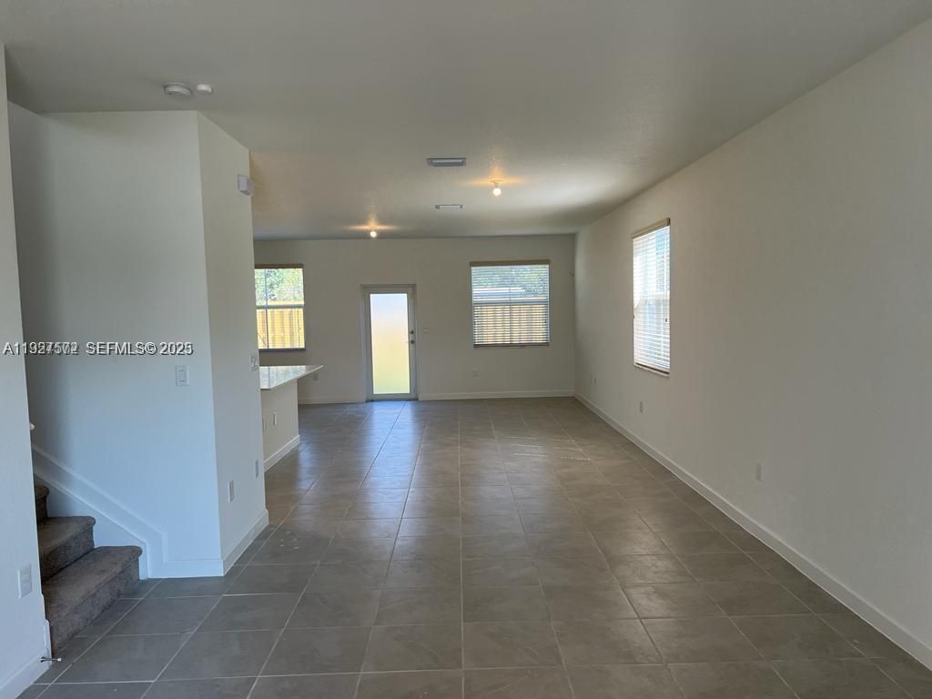 2281 NW 131st Cir, Miami, FL 33167 Photo