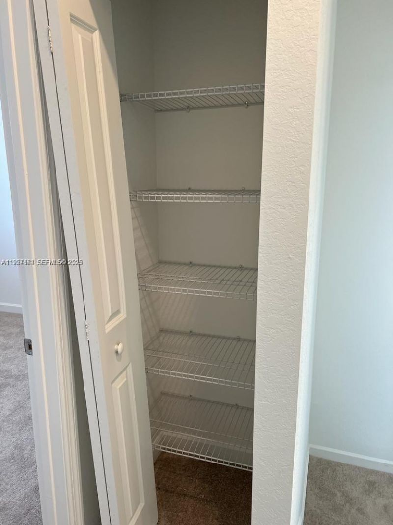 2281 NW 131st Cir, Miami, FL 33167 Photo