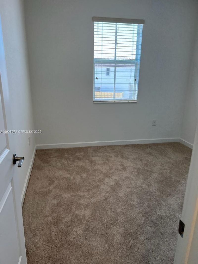 2281 NW 131st Cir, Miami, FL 33167 Photo