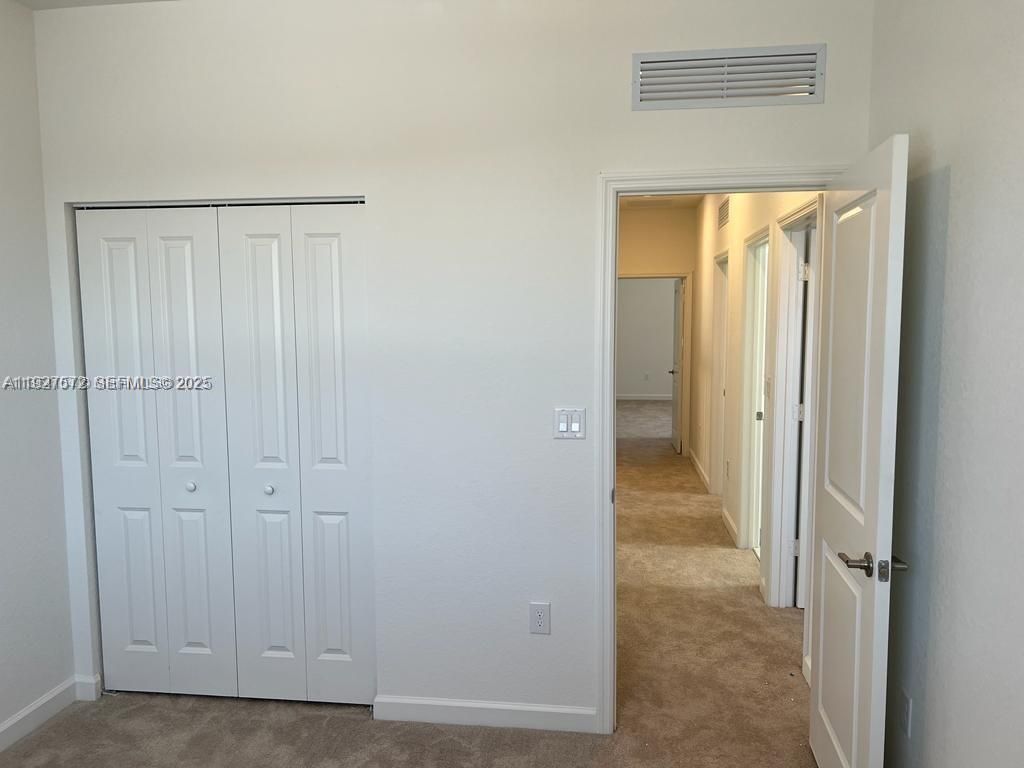 2281 NW 131st Cir, Miami, FL 33167 Photo