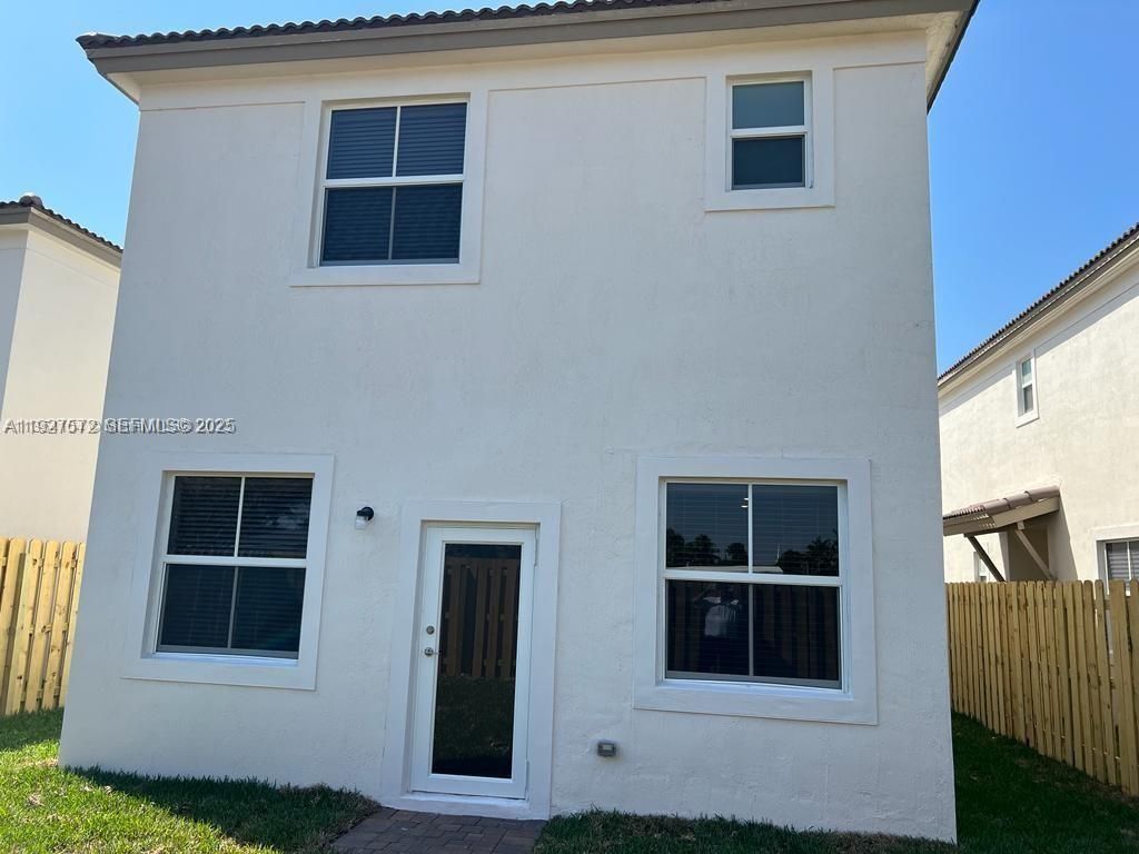 2281 NW 131st Cir, Miami, FL 33167 Photo