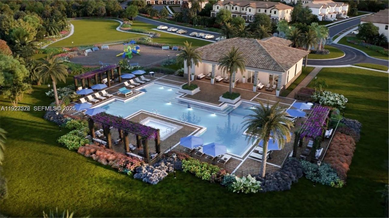 2281 NW 131st Cir, Miami, FL 33167 Photo