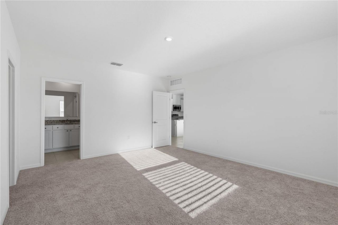 8 Bannbury Lane, Palm Coast, FL 32137 Photo