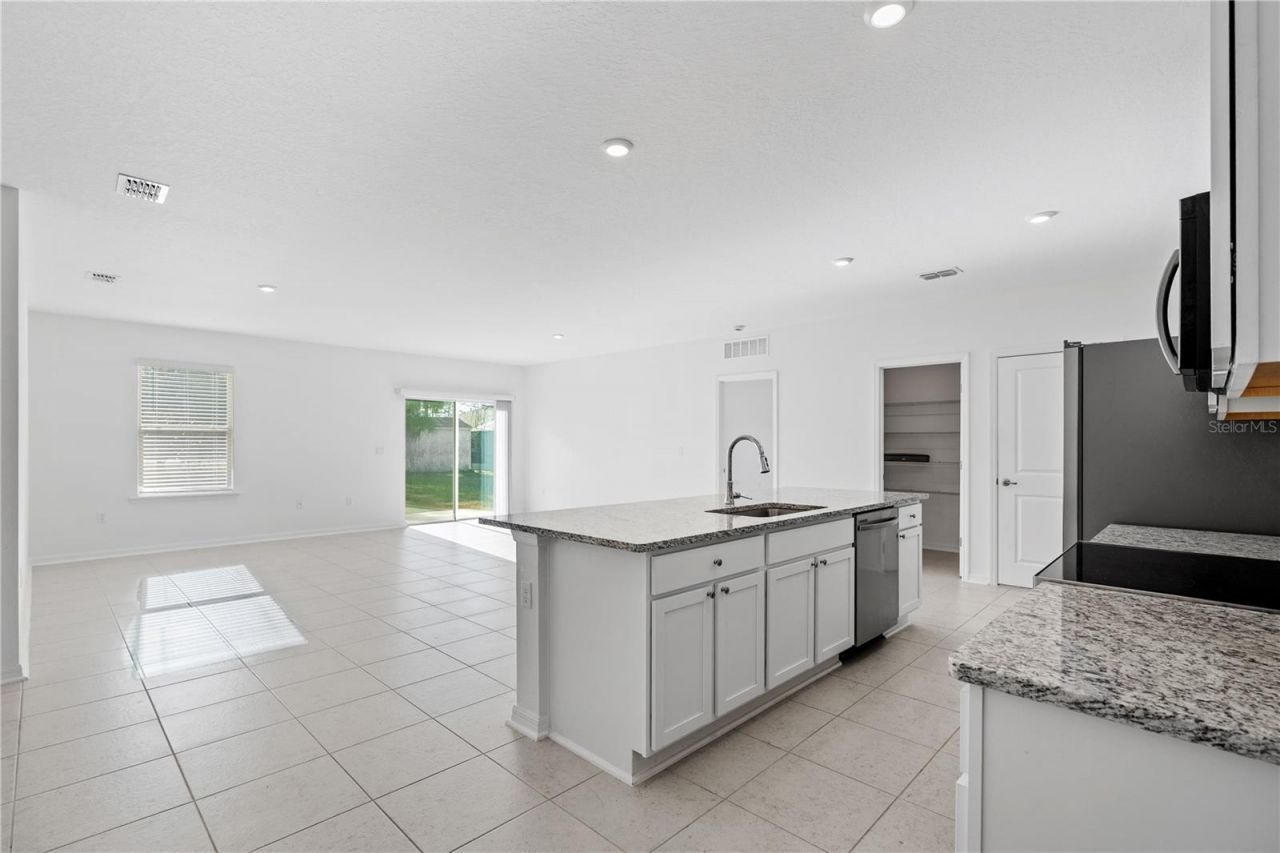 8 Bannbury Lane, Palm Coast, FL 32137 Photo