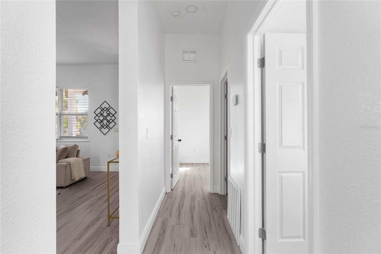 1421 35th Street S, Saint Petersburg, FL 33711 Photo