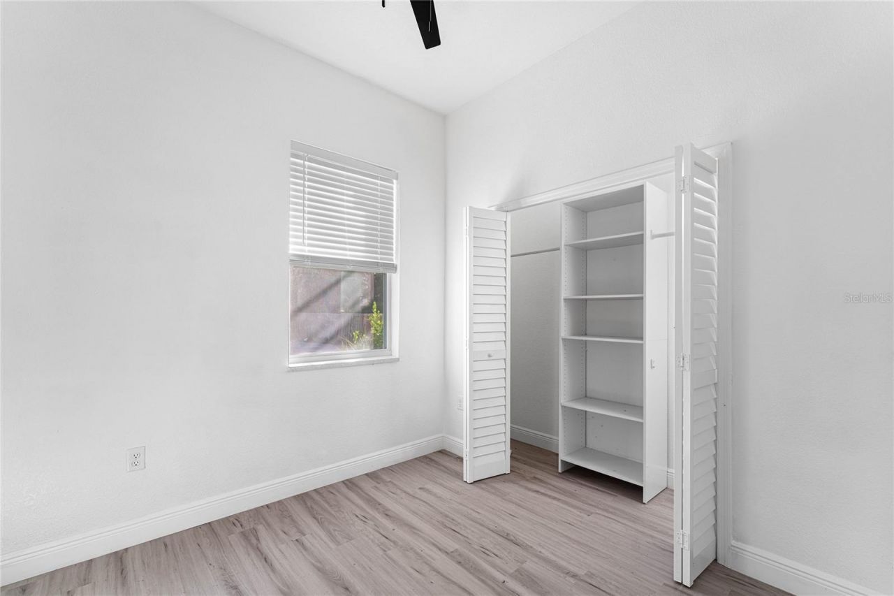 1421 35th Street S, Saint Petersburg, FL 33711 Photo