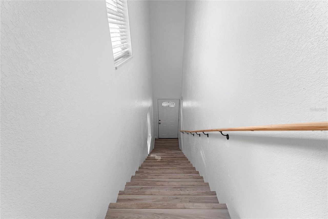 1421 35th Street S, Saint Petersburg, FL 33711 Photo