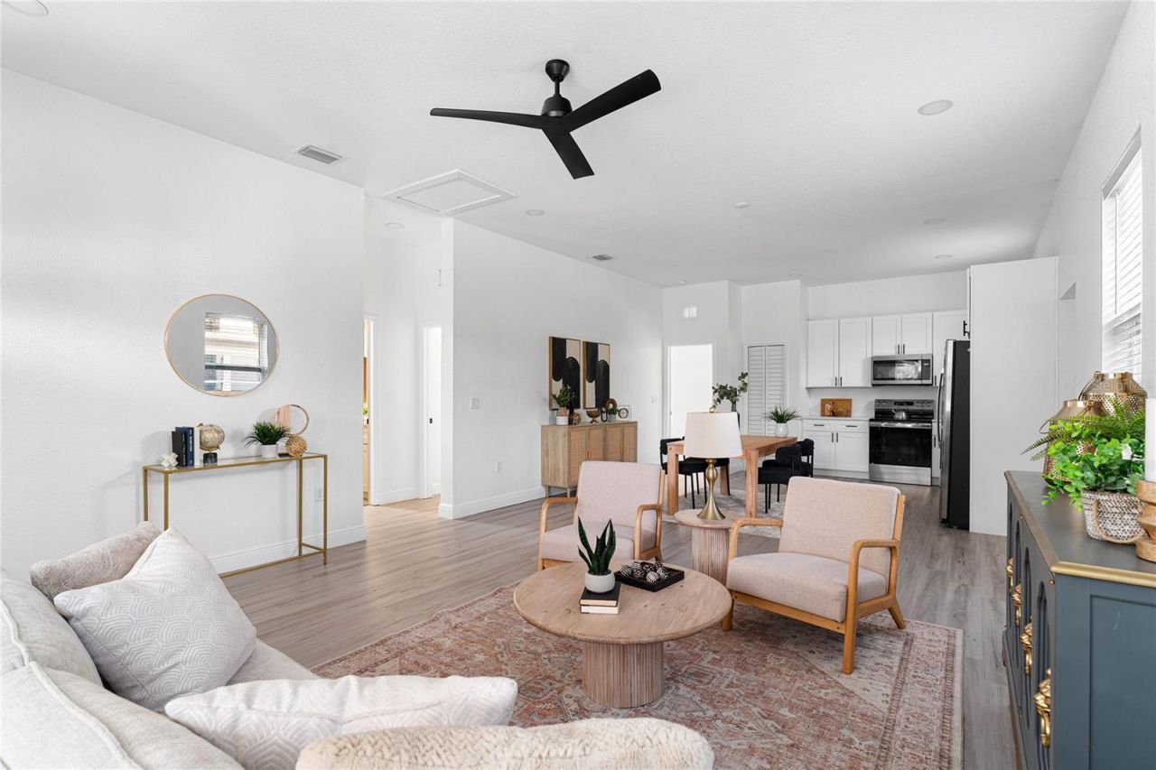 1421 35th Street S, Saint Petersburg, FL 33711 Photo