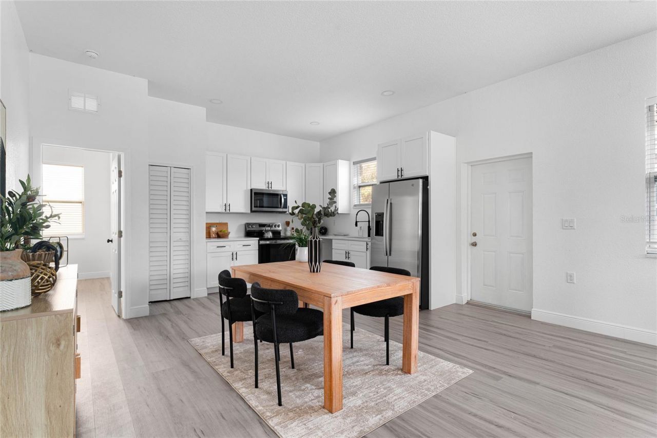 1421 35th Street S, Saint Petersburg, FL 33711 Photo