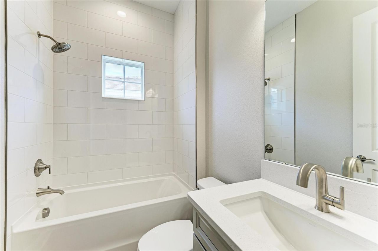 35244 Big Hawk Drive, Zephyrhills, FL 33541 Photo