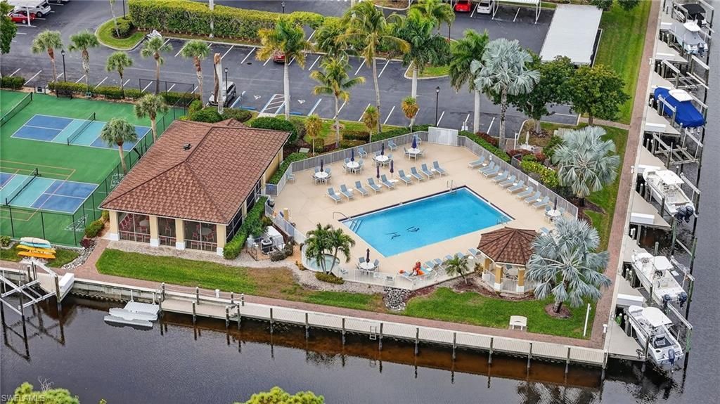 1785 Four Mile Cove Pkwy, Unit 312, Cape Coral, FL 33990 Photo