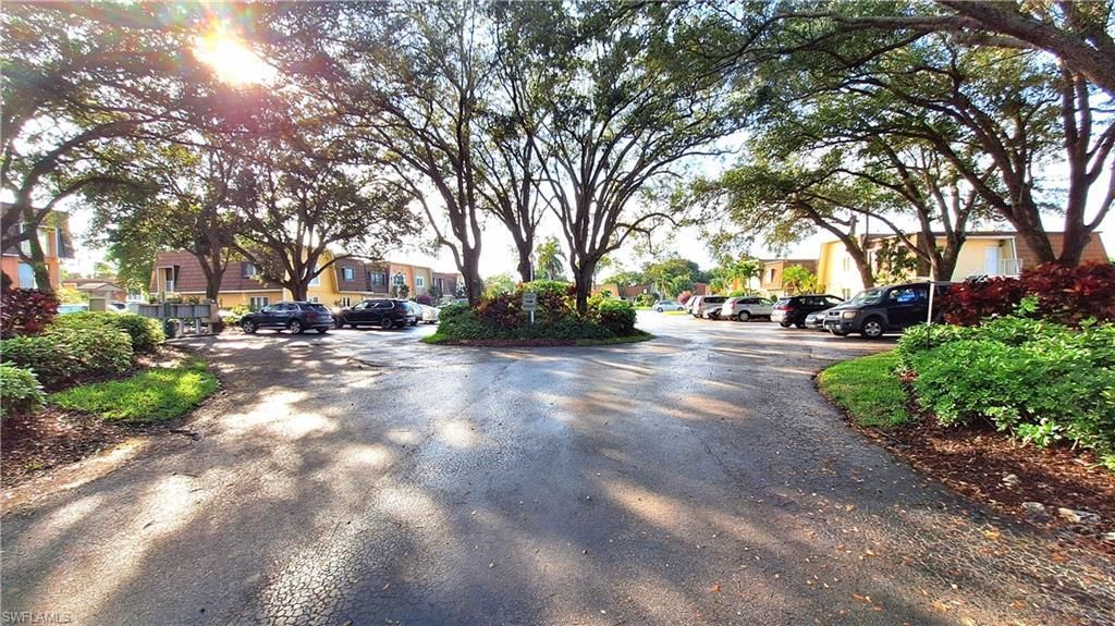 406 Meadowlark Ln, Unit 406A, Naples, FL 34105 Photo