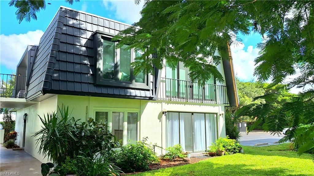 406 Meadowlark Ln, Unit 406A, Naples, FL 34105 Photo
