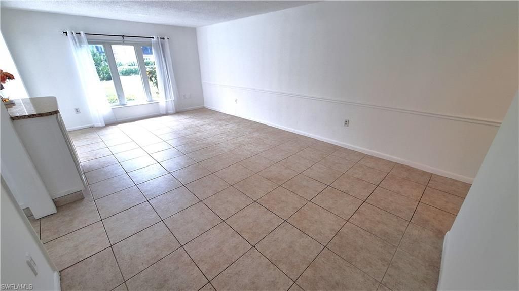406 Meadowlark Ln, Unit 406A, Naples, FL 34105 Photo