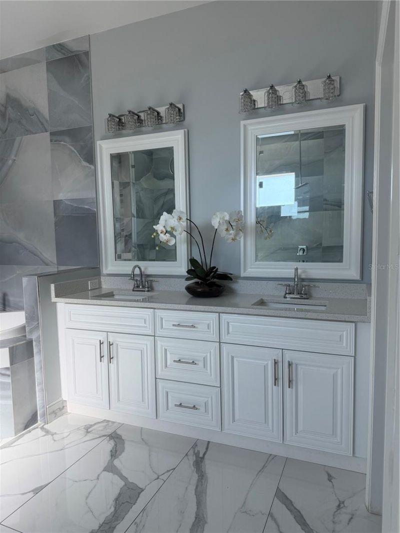 5317 3rd, Bradenton, FL 34203 Photo