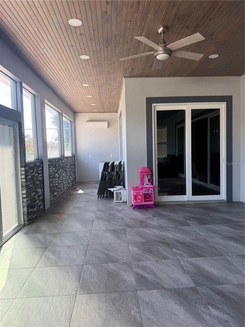 5317 3rd, Bradenton, FL 34203 Photo