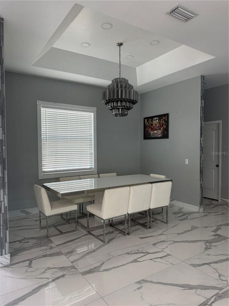 5317 3rd, Bradenton, FL 34203 Photo