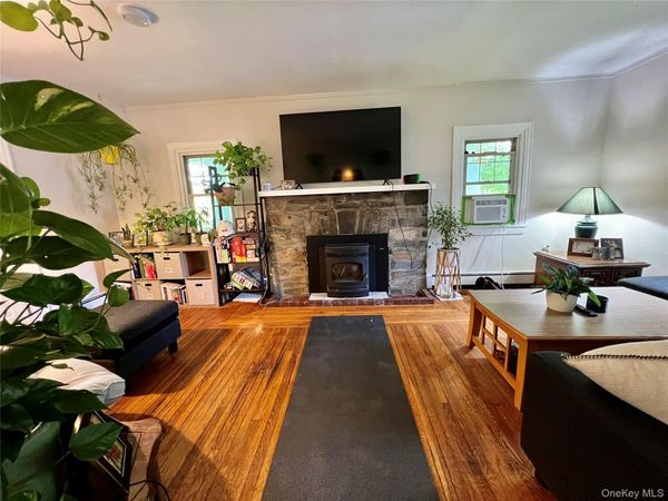 2293 ROUTE 9G, Staatsburg, NY 12580