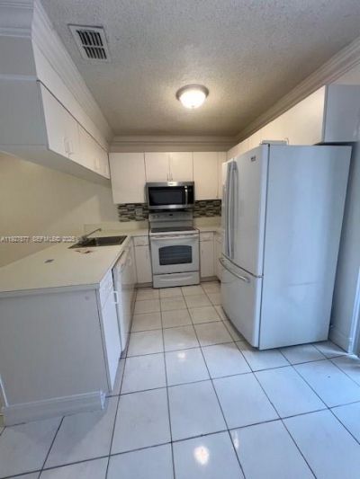 15455 SW 74th Cir Ct, Unit 1106, Miami, FL 33193 Photo