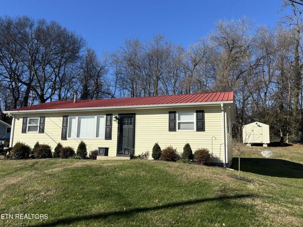 310 Valley St, Morristown, TN 37813