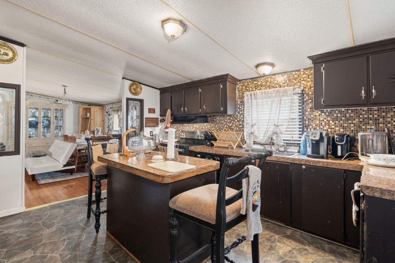 948 S S Main Street Street Photo 10