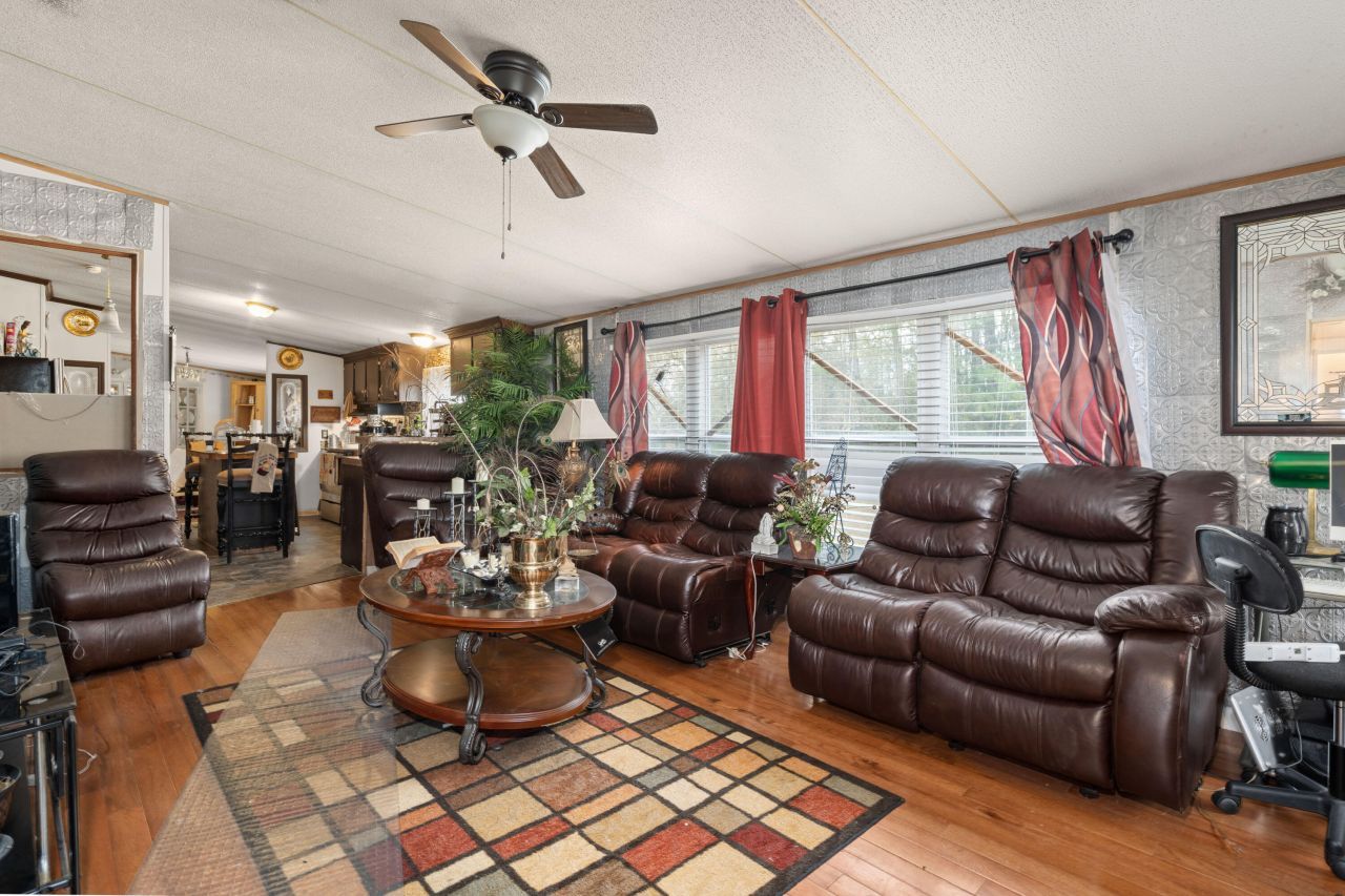 948 S S Main Street Street Photo 12