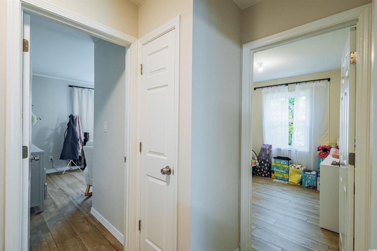 1608 Fawn Vista Dr. N Photo 19