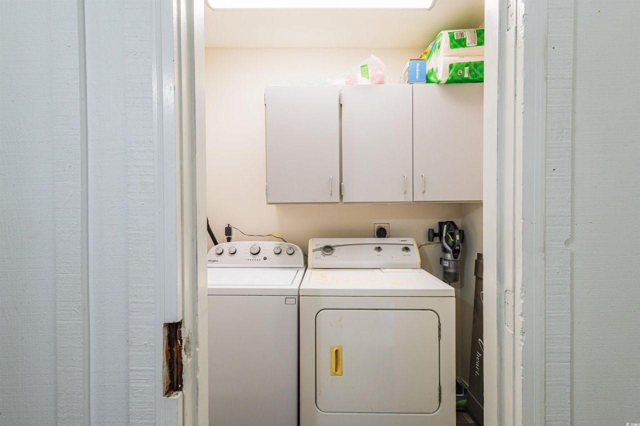 1608 Fawn Vista Dr. N Photo 29